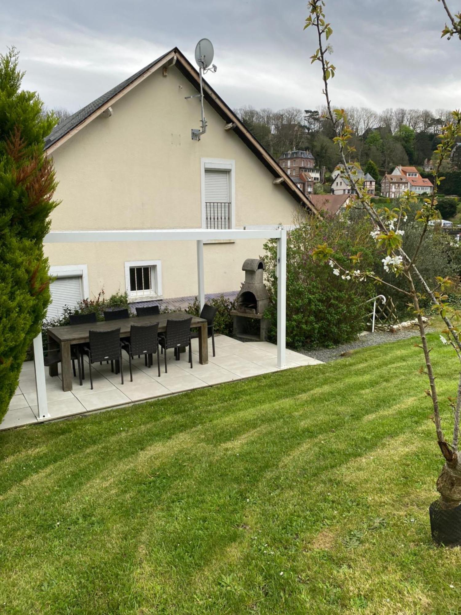 Le Clos Des Camelias Villa Veulettes-sur-Mer Exteriör bild